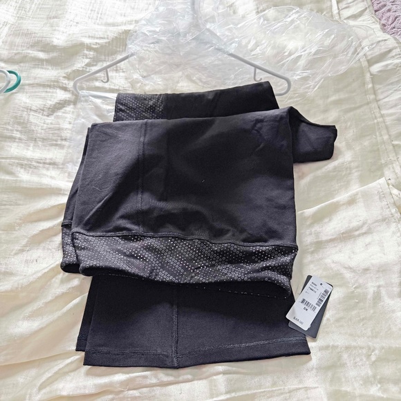 YOGA PANT, PRINTED, BLACK, SIZE 5X, ESSENTIALS FOR PENNINGTONS, PULL ON, IN BAG - Picture 1 of 5